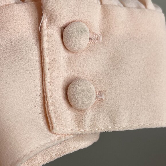 Vintage Romantic Pleated Embroidered Blouse Top 14 Pastel Peach Dainty Sweet - Picture 11 of 16